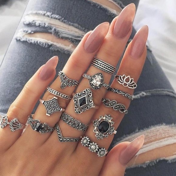 Jewelry - 💗SALE🛍 New 15 pcs bohemian retro ring set